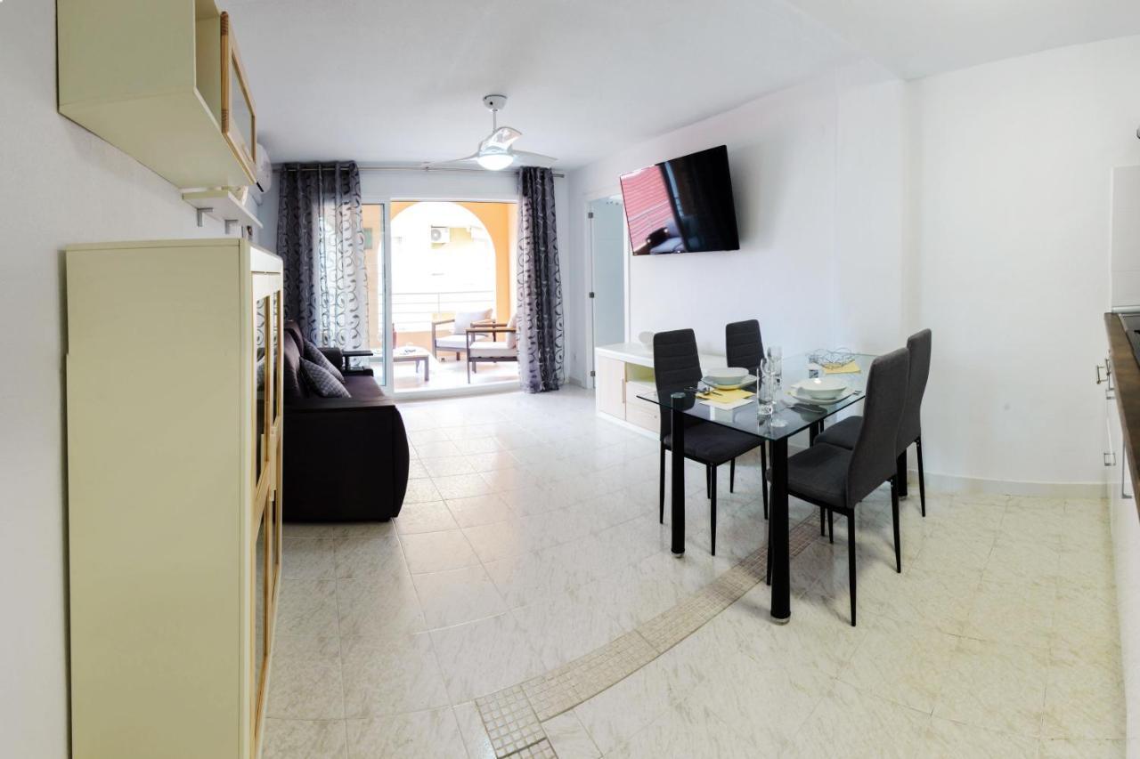 Holiday Suite Playa Del Cura Торевьиа Экстерьер фото