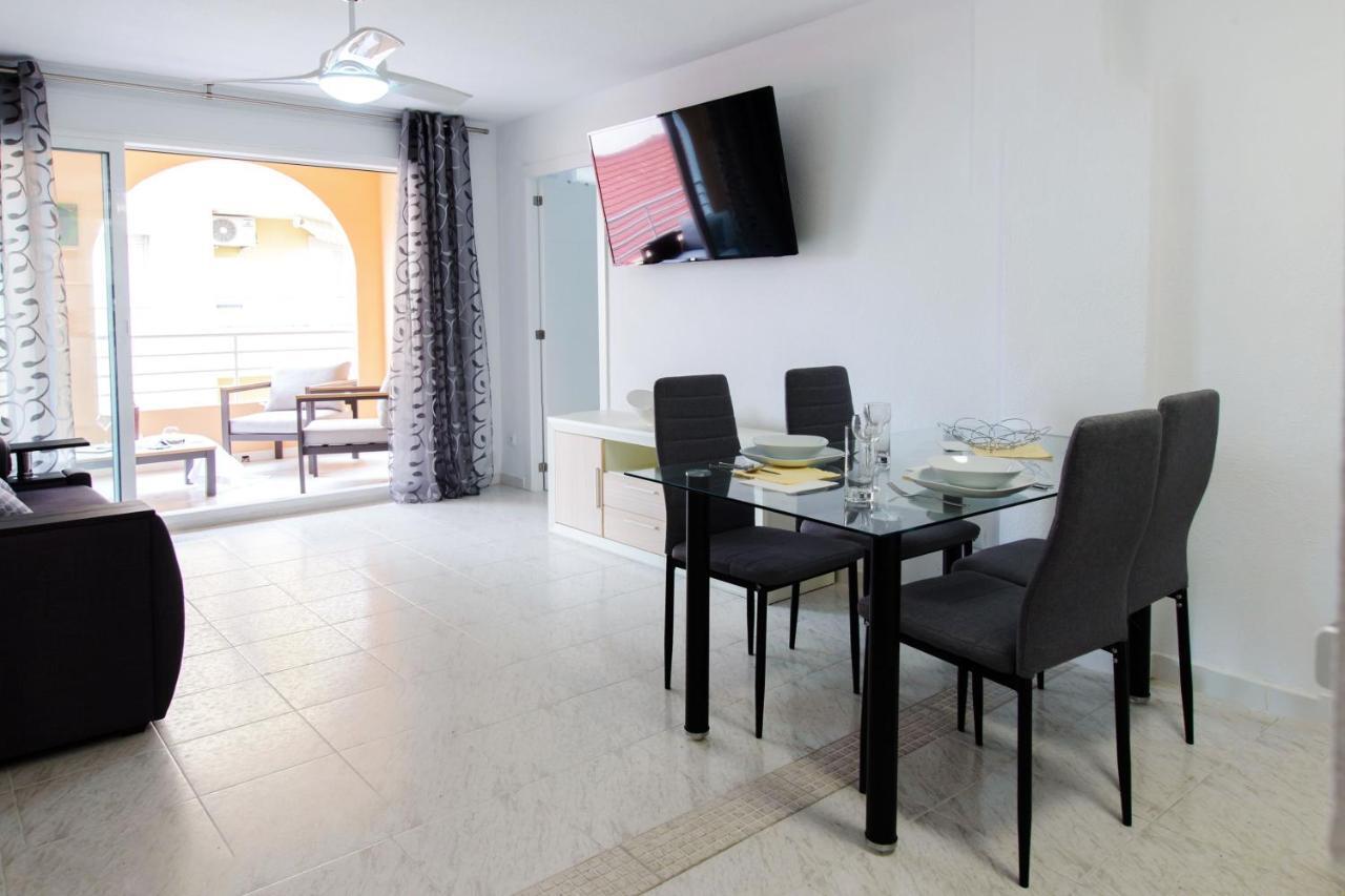 Holiday Suite Playa Del Cura Торевьиа Экстерьер фото